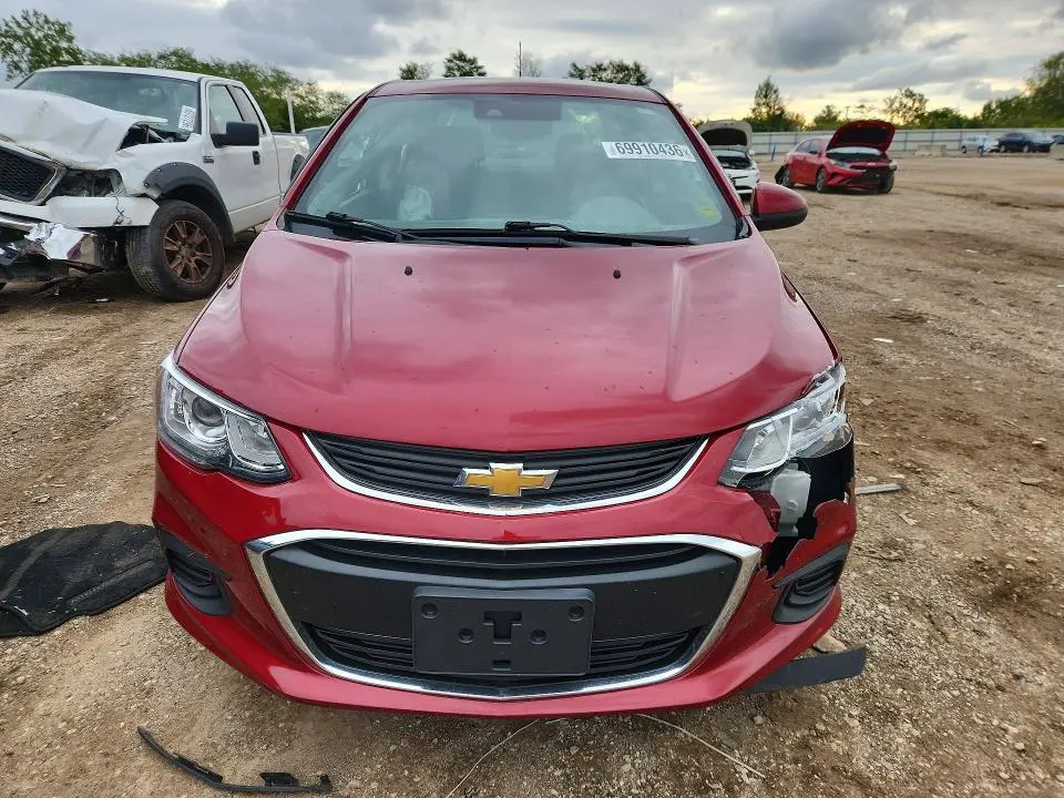 2020 CHEVROLET SONIC LT  