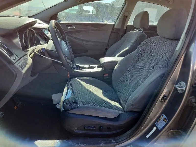 2011 HYUNDAI SONATA GLS  