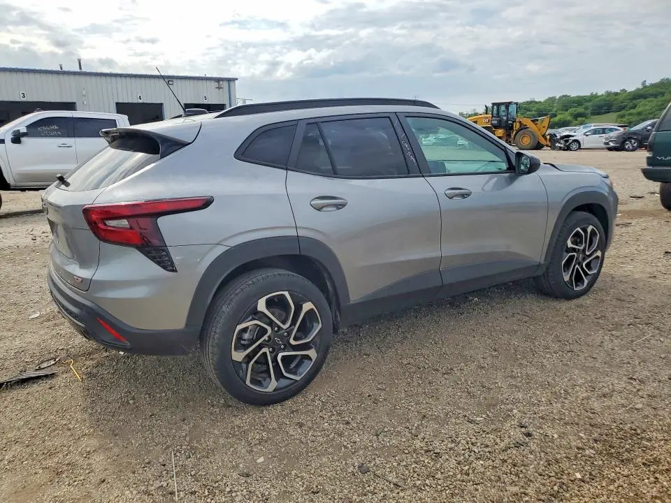 2025 CHEVROLET TRAX 2RS  