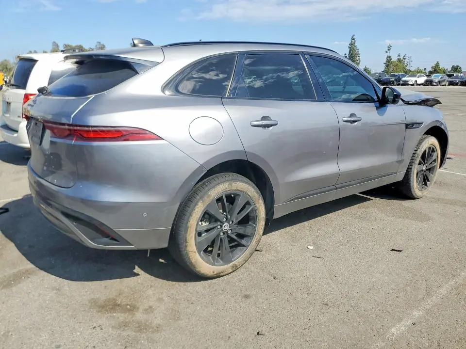 2024 JAGUAR F-PACE R-DYNAMIC S  