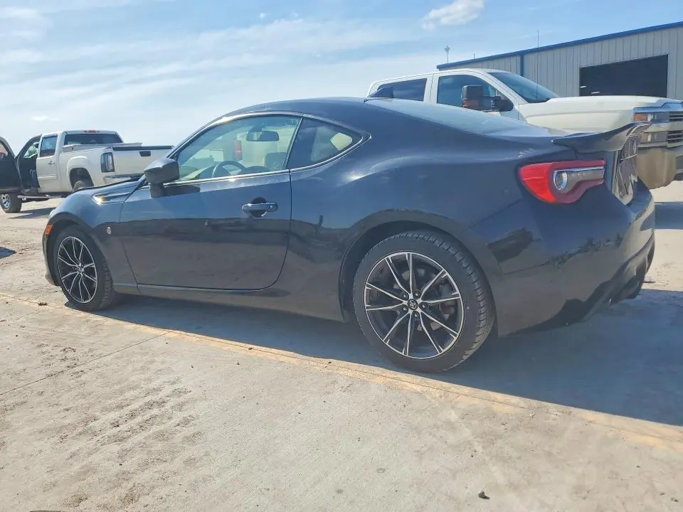 2020 TOYOTA 86   