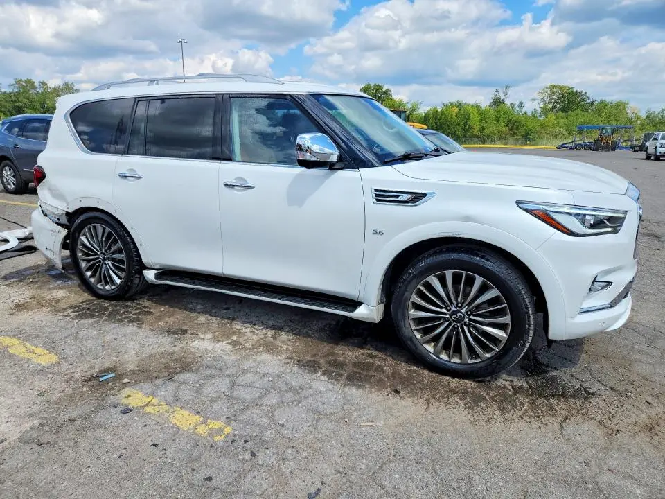2020 INFINITI QX80 LUXE  