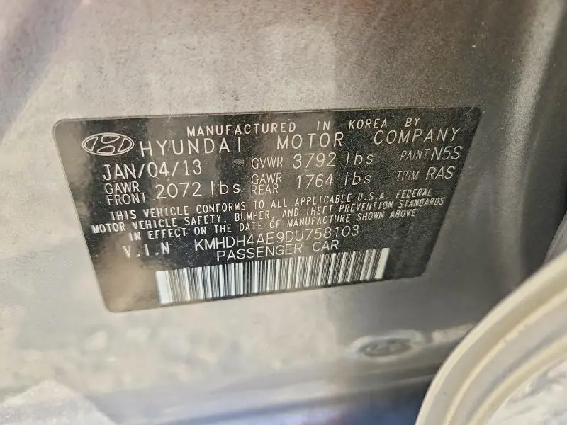 2013 HYUNDAI ELANTRA GLS  