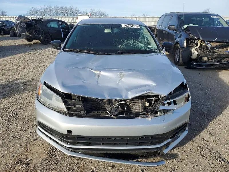 2016 VOLKSWAGEN JETTA SE  