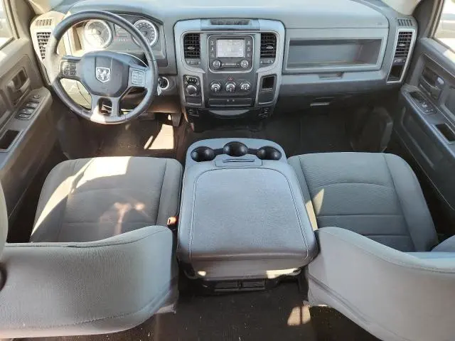 2016 RAM 1500 ST