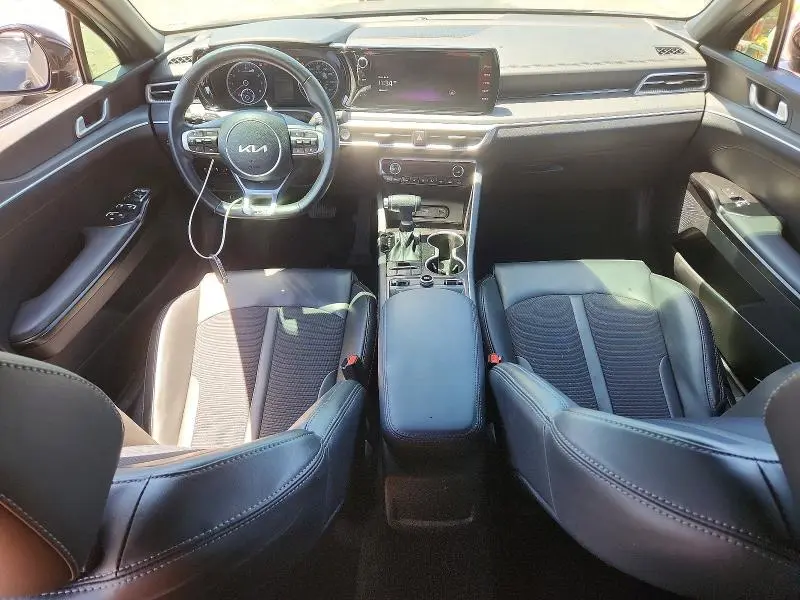 2024 KIA K5 GT LINE  