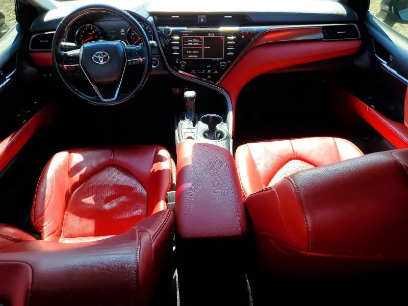 2019 TOYOTA CAMRY XSE  