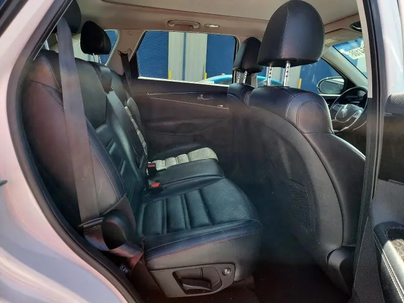 2020 KIA SORENTO EX V6  