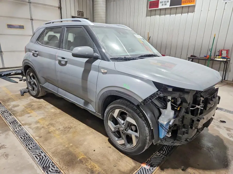 2022 HYUNDAI VENUE SEL  