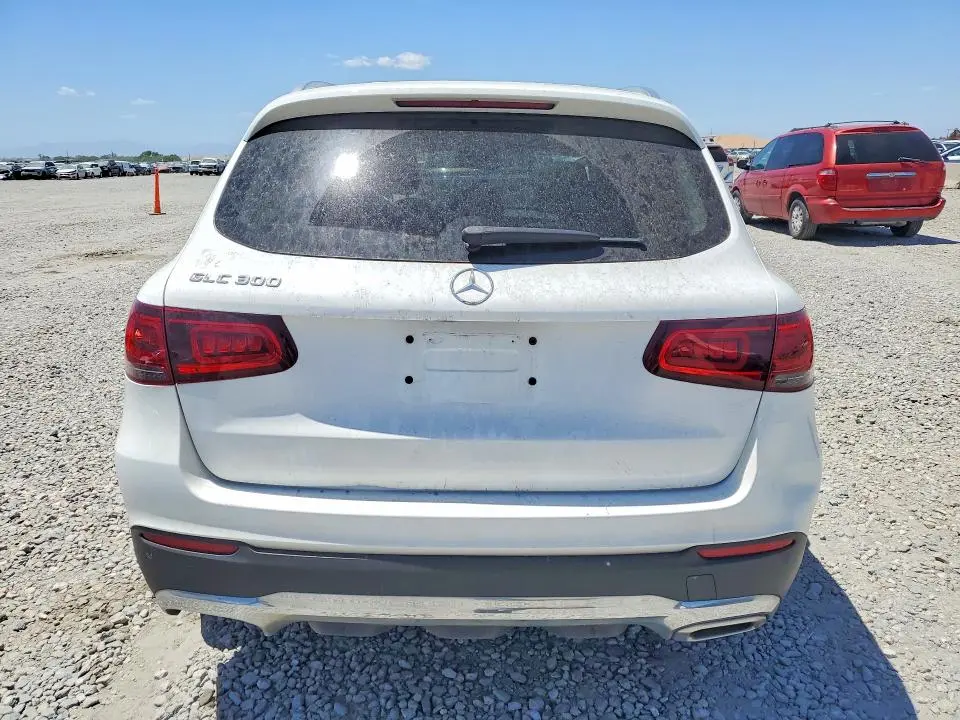2021 MERCEDES-BENZ GLC 300 4MATIC  