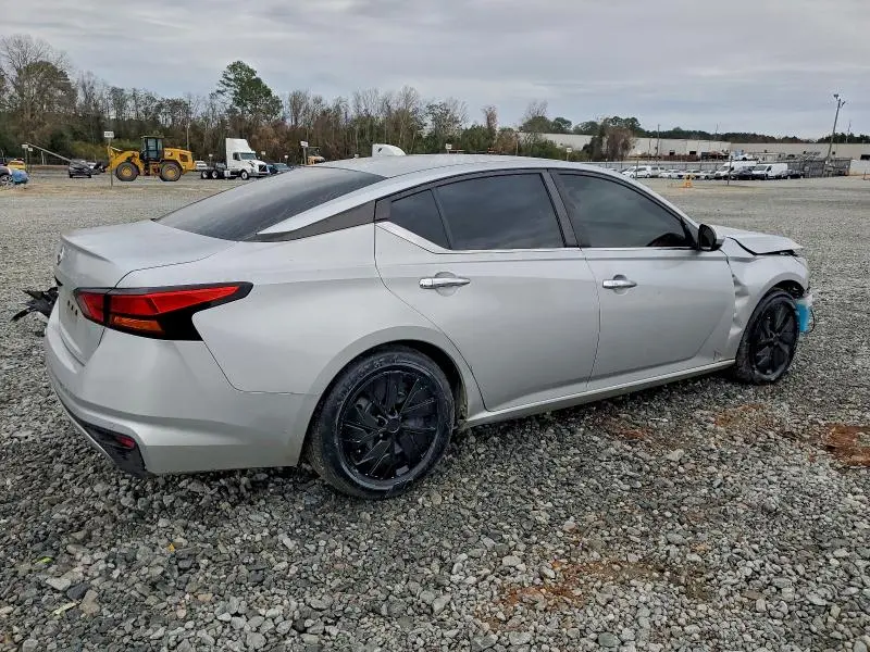 2021 NISSAN ALTIMA S  