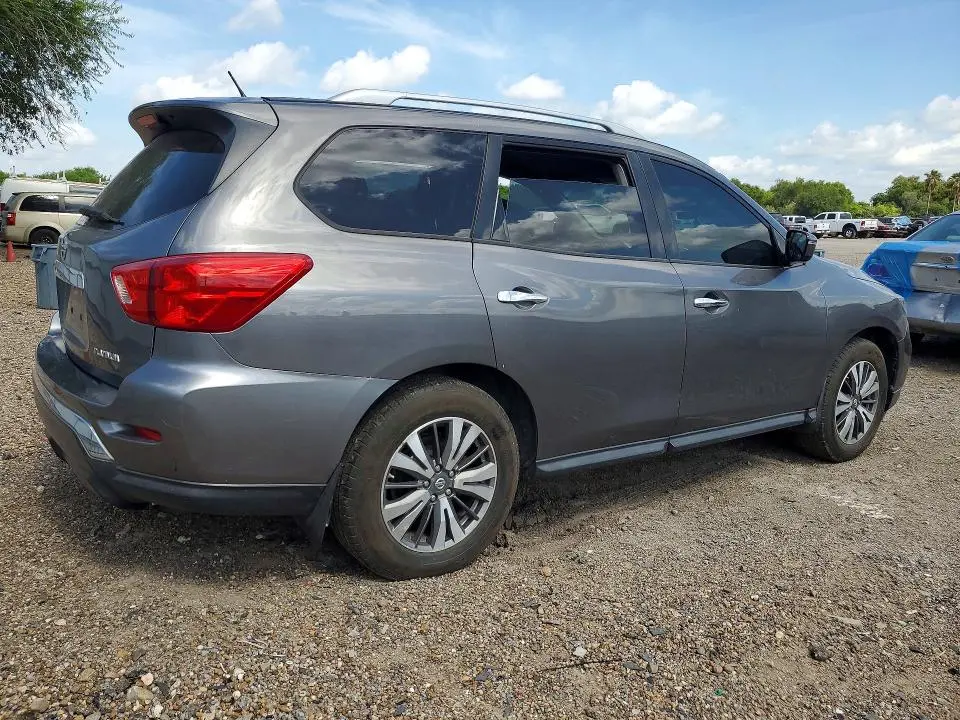 2017 NISSAN PATHFINDER S  