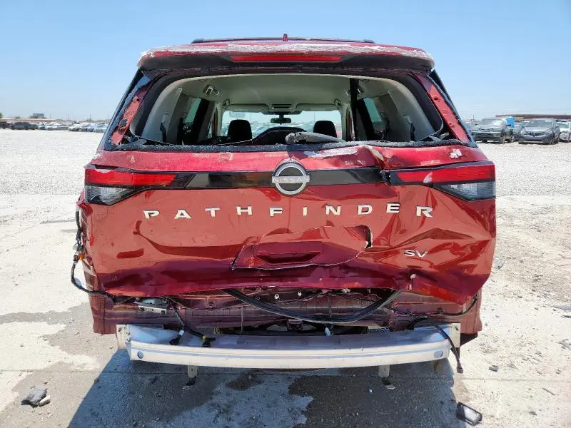 2024 NISSAN PATHFINDER SV  