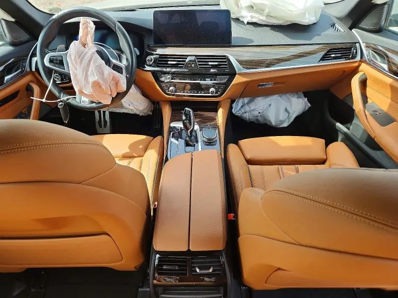 2021 BMW 540 XI  