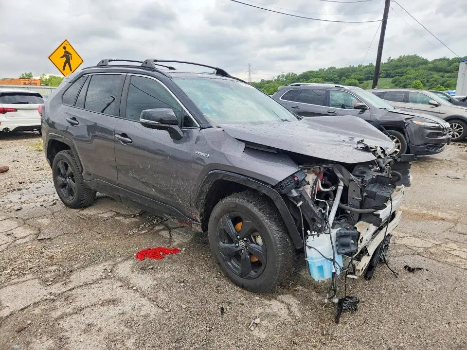 2019 TOYOTA RAV4 XSE  