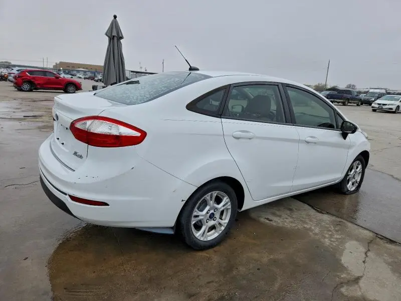 2015 FORD FIESTA SE  