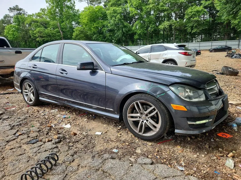 2013 MERCEDES-BENZ C 250  