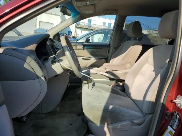 2010 TOYOTA SIENNA CE