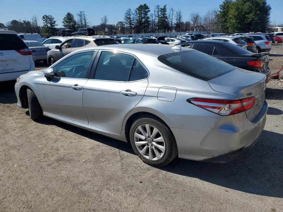 2020 TOYOTA CAMRY LE  