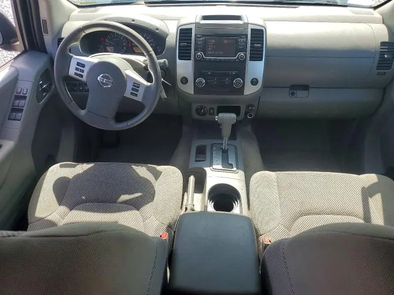 2018 NISSAN FRONTIER SV  