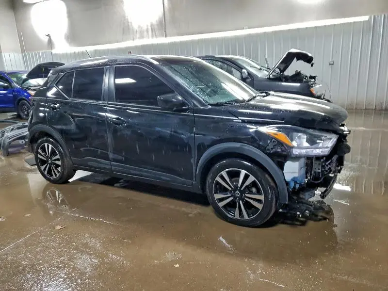 2020 NISSAN KICKS SV  