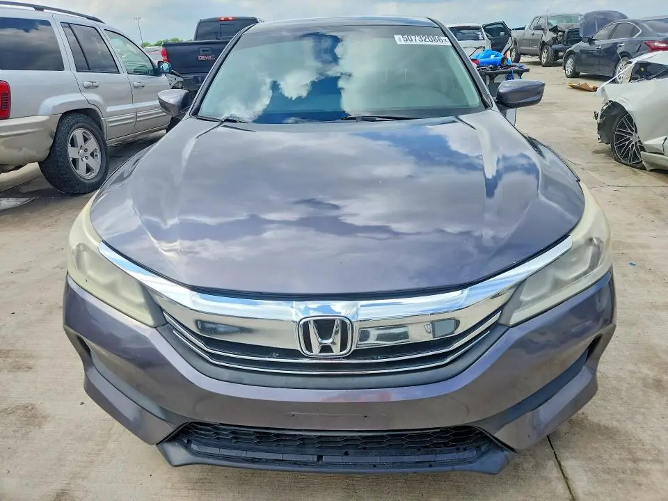 2017 HONDA ACCORD LX  