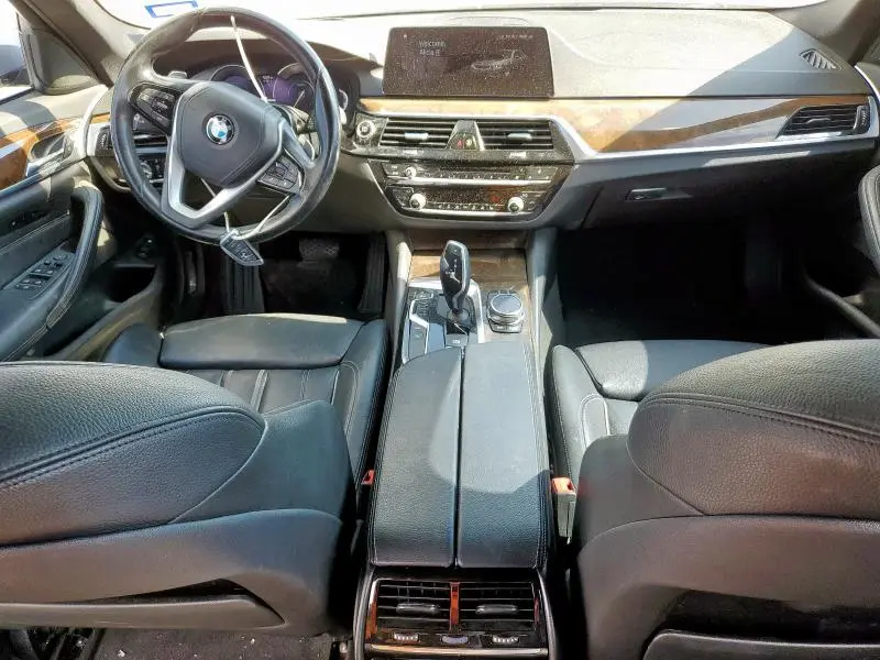 2018 BMW 530E   