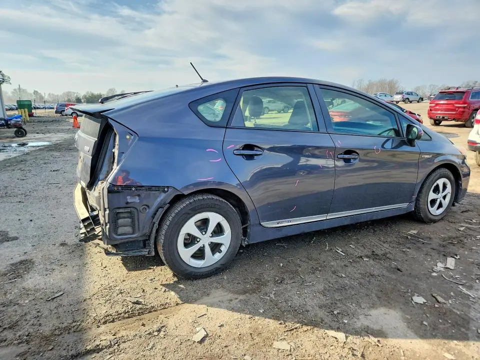 2012 TOYOTA PRIUS TWO  
