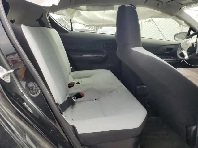 2017 TOYOTA PRIUS C   