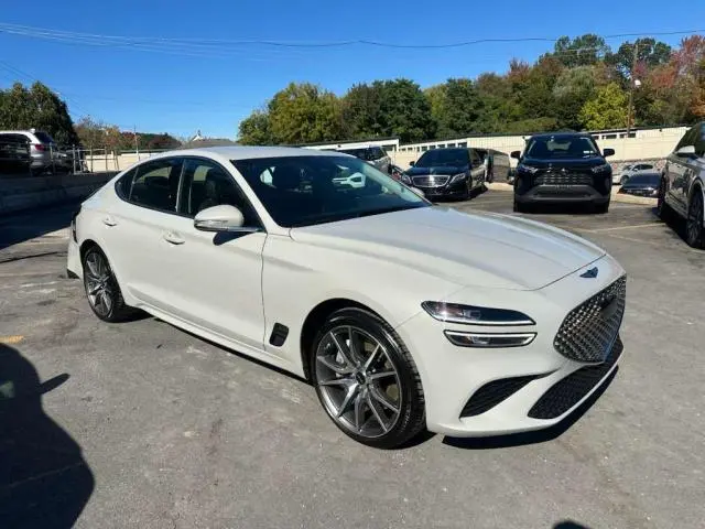 2025 GENESIS G70 BASE  