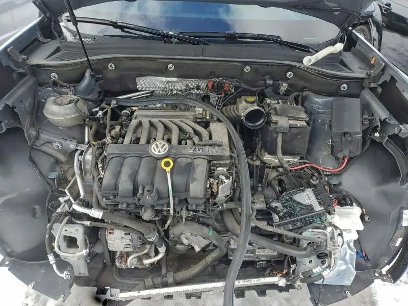 2022 VOLKSWAGEN ATLAS CROSS SPORT SEL PREMIUM R-LINE  