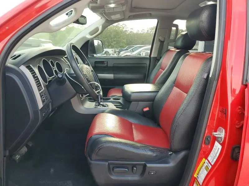 2012 TOYOTA TUNDRA CREWMAX SR5  