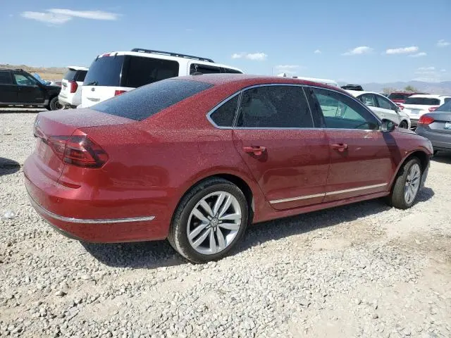 2017 VOLKSWAGEN PASSAT SE  