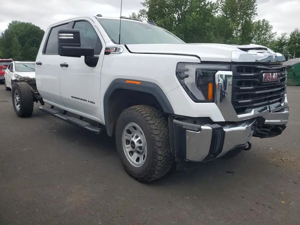 2025 GMC SIERRA K3500  