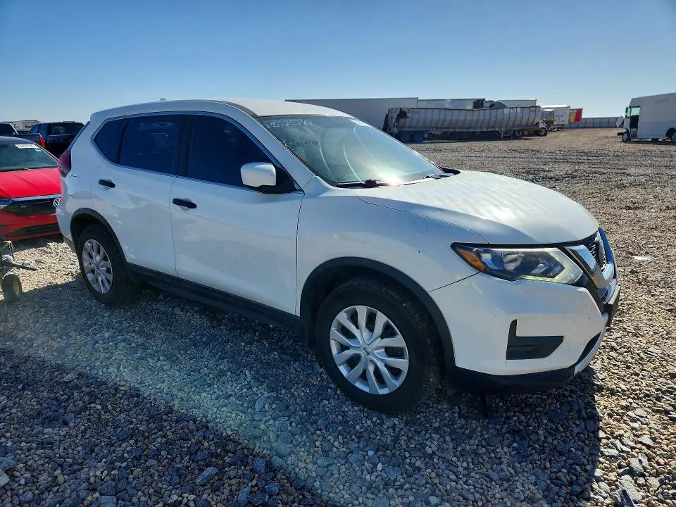 2018 NISSAN ROGUE S  