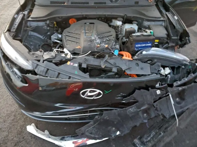 2023 HYUNDAI KONA ESSENTIAL  