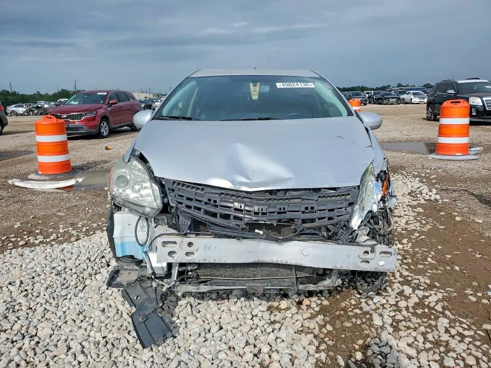 2015 TOYOTA PRIUS FOUR  
