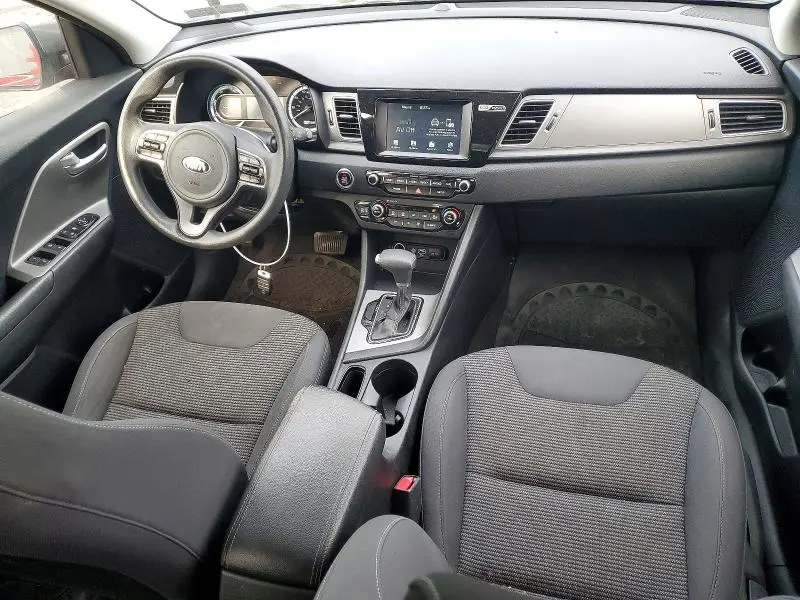 2017 KIA NIRO LX  