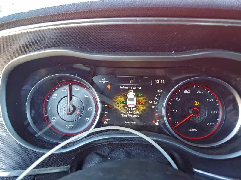 2016 DODGE CHARGER SXT  