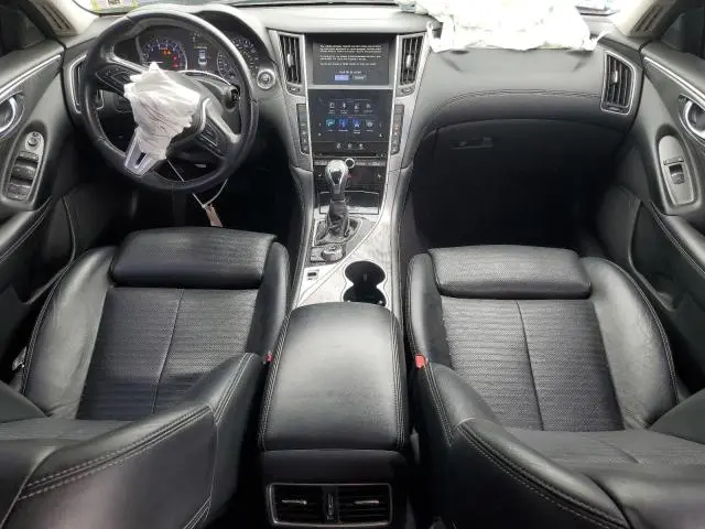 2019 INFINITI Q50 LUXE  