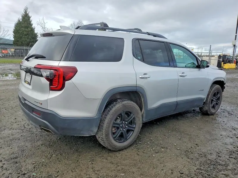 2020 GMC ACADIA AT4  