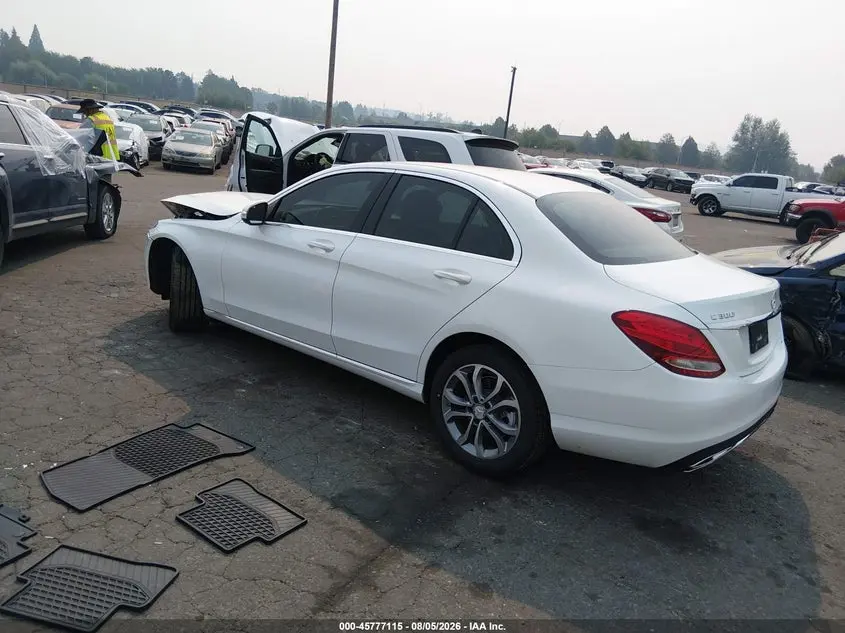 2015 MERCEDES-BENZ C 300 4MATIC