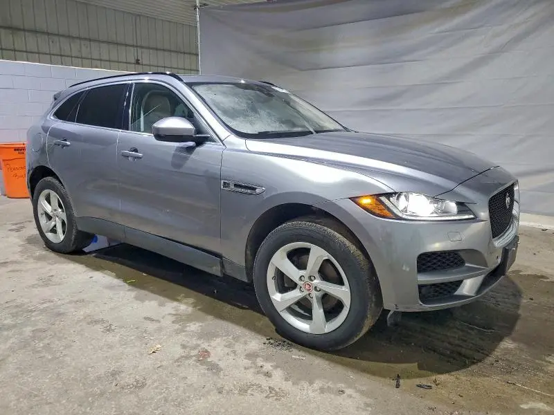 2020 JAGUAR F-PACE PRESTIGE  