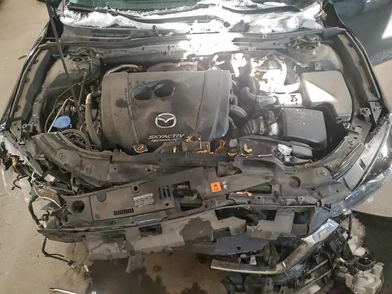 2018 MAZDA 3 TOURING  