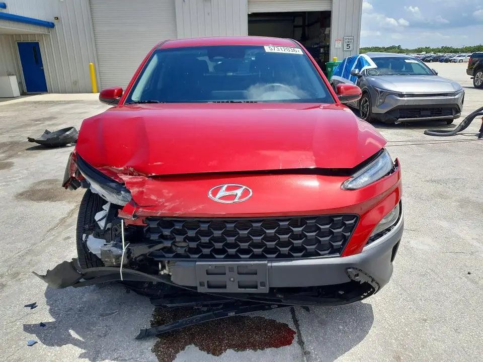 2022 HYUNDAI KONA SE  