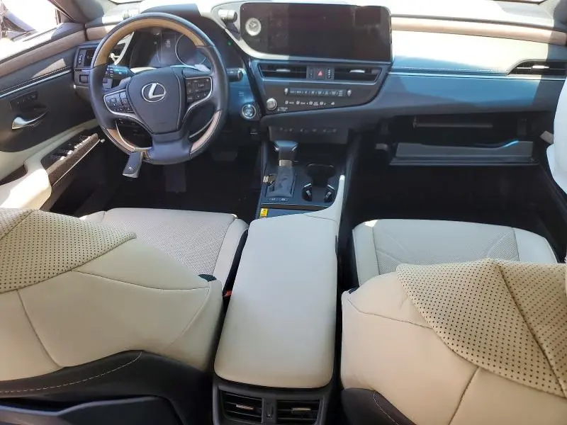 2025 LEXUS ES 300H LUXURY  