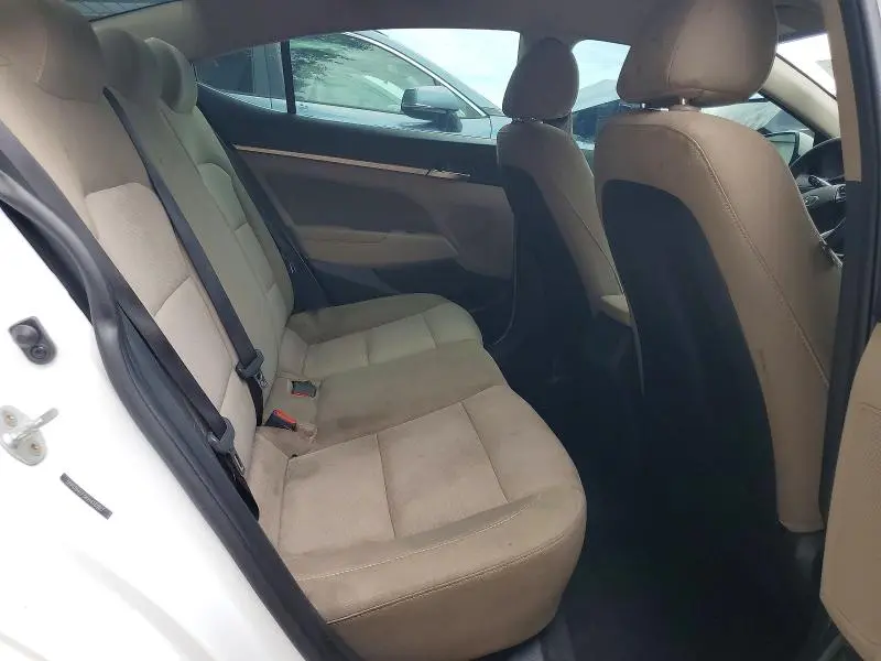 2019 HYUNDAI ELANTRA SEL  