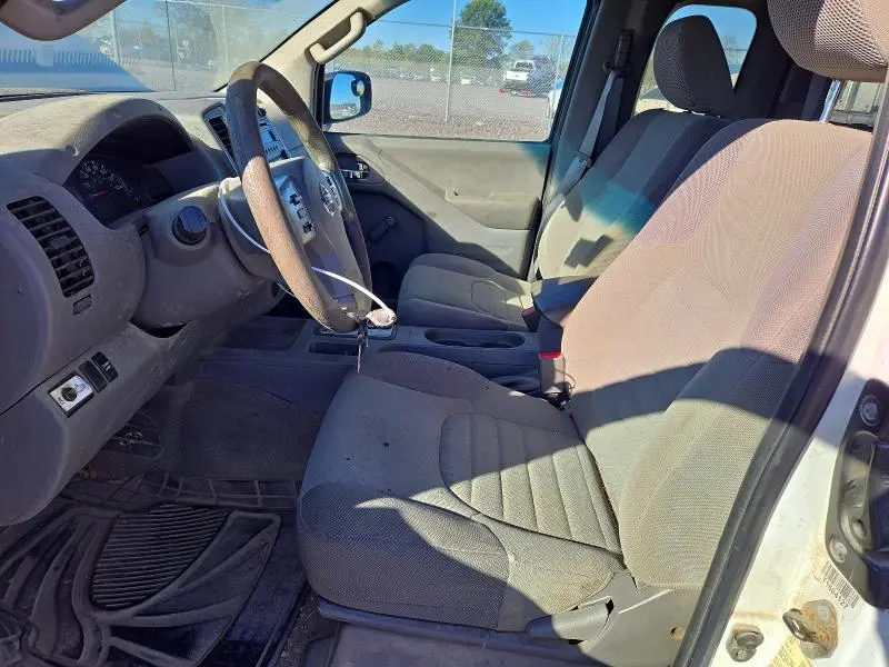 2016 NISSAN FRONTIER S  
