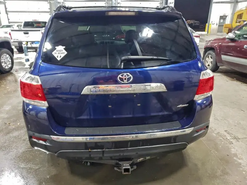 2013 TOYOTA HIGHLANDER BASE  