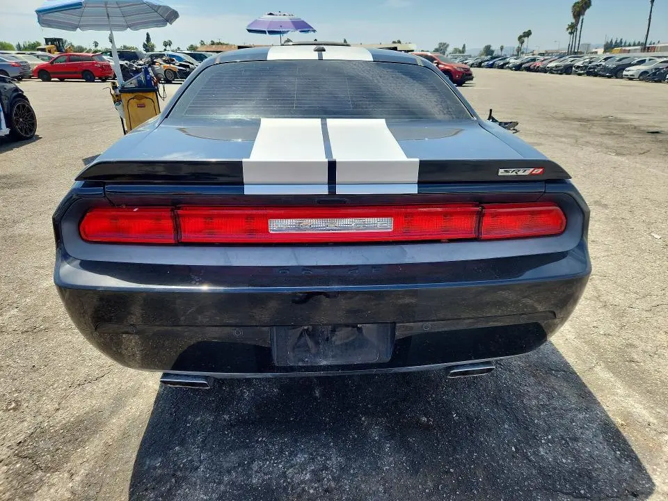 2013 DODGE CHALLENGER SRT-8  
